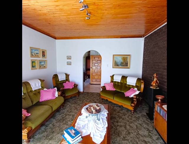 4 BEDROOM HOUSE FOR SALE IN MEYERTON EXT 6